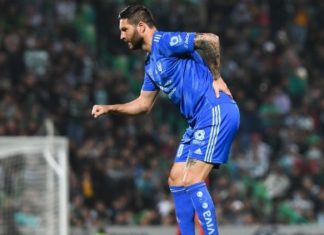 Golea Tigres a Santos