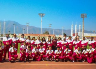 Entregaron uniformes a pugilistas