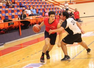 Domina La Salle la Corre League