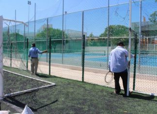 Cancha de fútbol y tochito reciben mantenimiento