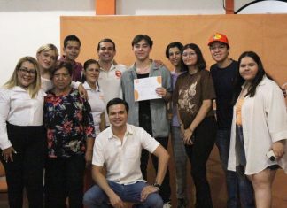 Celebran «La Quincena» con jóvenes MC