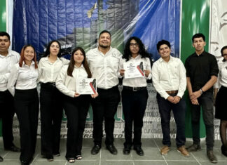 Obtiene la UAT primeros lugares en maratón de conocimientos ANFECA