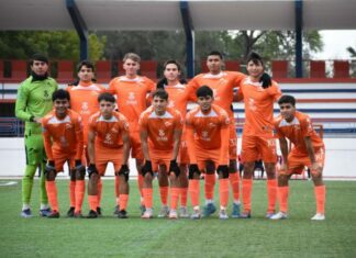 Golea Correcaminos en inicio de la Liga Premier