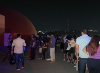 Descubrieron la magia del eclipse lunar en campamento del planetario