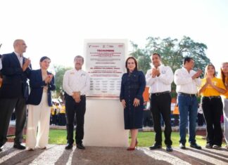 La UAT y gobierno de Nuevo Laredo entregan obras a universitarios