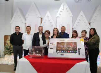 Ofrece la UAT festejo navideño a sus maestros y trabajadores sindicalizados