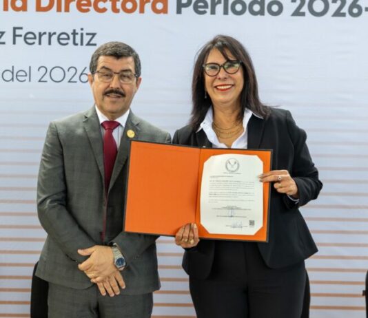 Dra. Laura Jiménez Ferretiz rinde protesta como directora de la FCAT-UAT