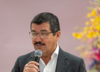 Rector de la UAT reconoce a las madres universitarias y tamaulipecas