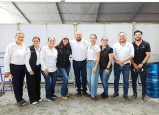 Acercó Registro Civil servicios y apoyos a familias de Abasolo