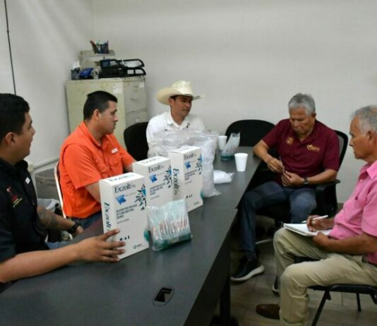 Trabajo coordinado protege a becerros recién nacidos del gusano barrenador